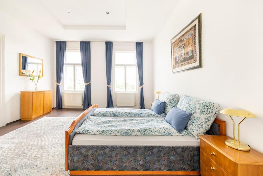 Apartament Charming Spacious *